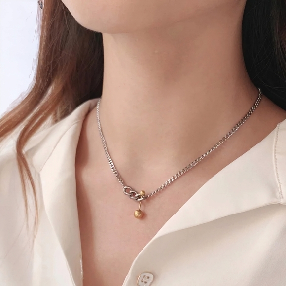 ποΈ Two Tone 18K Gold Plated Link Chain Gold Ball Bar Necklace - Picture 2 of 6